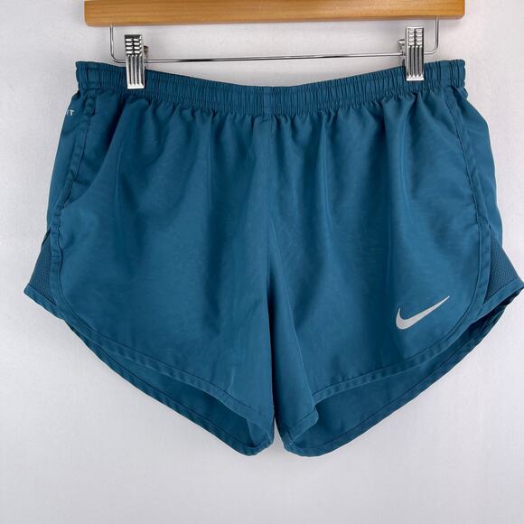 Nike Dry-Fit Modern Tempo Embossed Running Shorts Size M - Picture 1 of 11